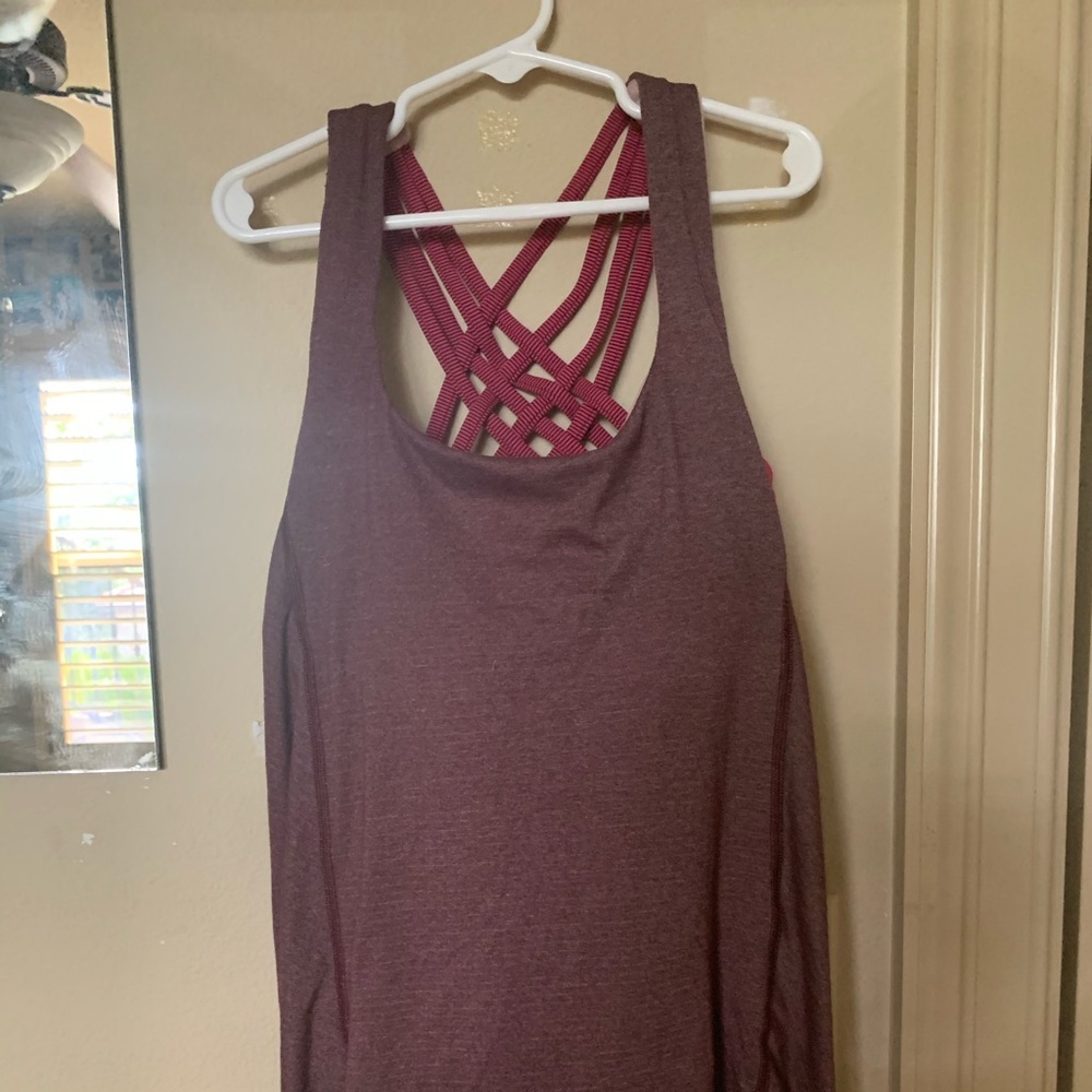 lululemon top
